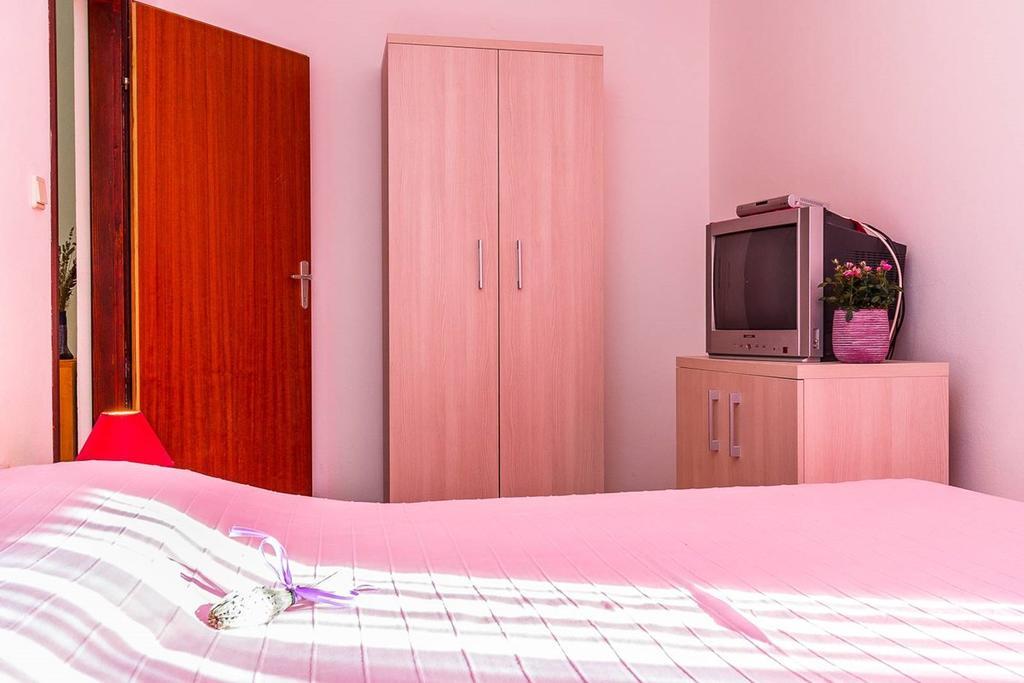 Apartments Valbandon Fažana エクステリア 写真