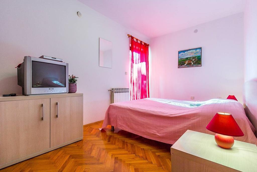 Apartments Valbandon Fažana エクステリア 写真