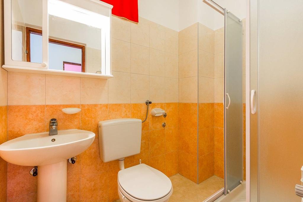 Apartments Valbandon Fažana エクステリア 写真