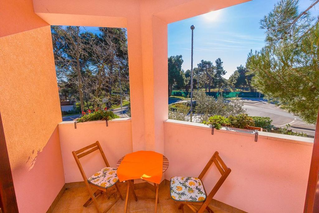 Apartments Valbandon Fažana エクステリア 写真